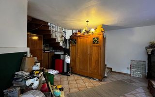 6 Bedroom House For Sale in Olympia, Windhoek