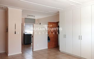 4 Bedroom House For Sale in Ocean View, Swakopmund