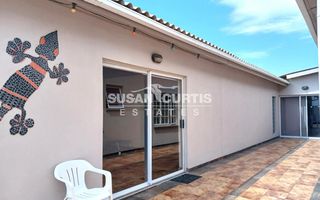4 Bedroom House For Sale in Ocean View, Swakopmund