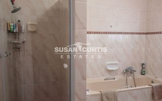 4 Bedroom House For Sale in Ocean View, Swakopmund