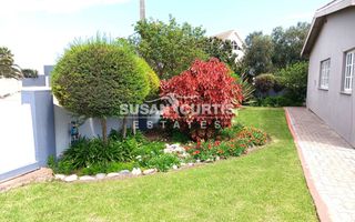 4 Bedroom House For Sale in Ocean View, Swakopmund
