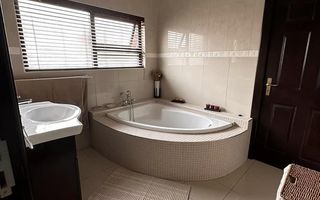 4 Bedroom House For Sale in Swakopmund Central, Swakopmund