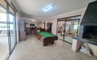 6 Bedroom House For Sale in Auasblick, Windhoek