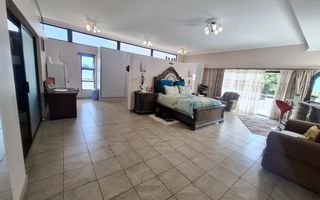 6 Bedroom House For Sale in Auasblick, Windhoek