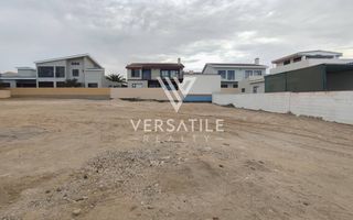 House For Sale in Mile 4, Swakopmund