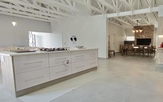 4 Bedroom House For Sale in Mile 4 Extension 1, Swakopmund