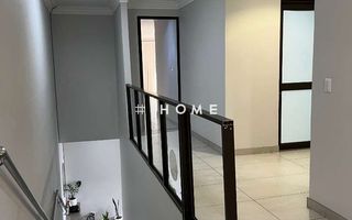 5 Bedroom House For Sale in Kleine Kuppe, Windhoek