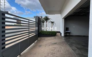5 Bedroom House For Sale in Kleine Kuppe, Windhoek