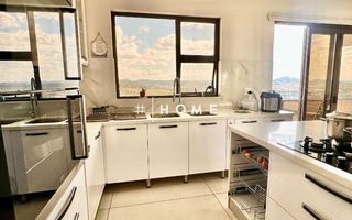 5 Bedroom House For Sale in Kleine Kuppe, Windhoek