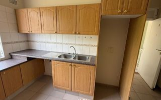 2 Bedroom Apartment To Rent in Suiderhof, Windhoek
