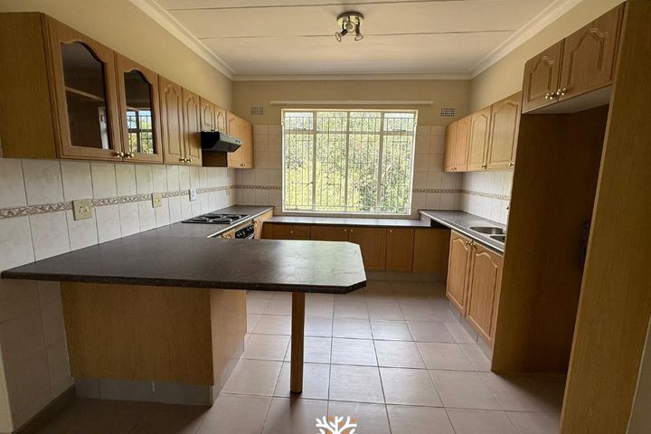 2 Bedroom Apartment To Rent in Suiderhof, Windhoek