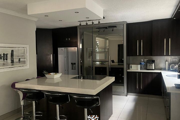 4 Bedroom House For Sale in Windhoek Country Club, Windhoek