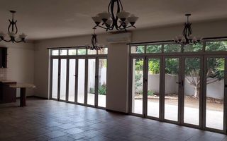 4 Bedroom House For Sale in Erospark, Windhoek