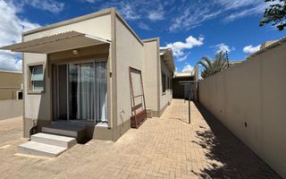 4 Bedroom House For Sale in Elisenheim, Windhoek