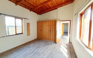 6 Bedroom House For Sale in Henties Bay Central, Henties Bay