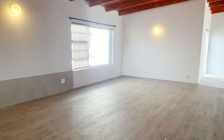 6 Bedroom House For Sale in Henties Bay Central, Henties Bay