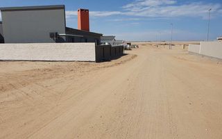 House For Sale in Sunbay, Henties Bay