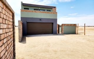 3 Bedroom House For Sale in Henties Bay Central, Henties Bay