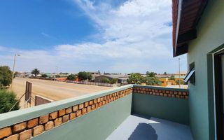 3 Bedroom House For Sale in Henties Bay Central, Henties Bay