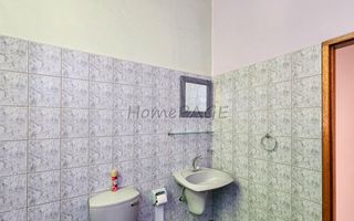 3 Bedroom House For Sale in Henties Bay Central, Henties Bay
