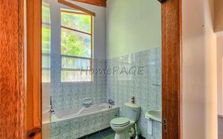 3 Bedroom House For Sale in Henties Bay Central, Henties Bay