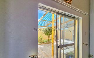 3 Bedroom House For Sale in Henties Bay Central, Henties Bay