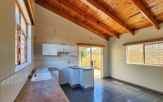 3 Bedroom House For Sale in Henties Bay Central, Henties Bay