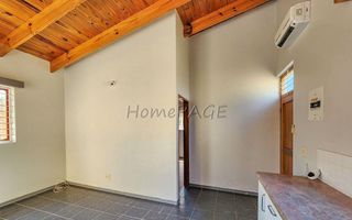 3 Bedroom House For Sale in Henties Bay Central, Henties Bay