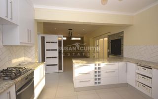 3 Bedroom House To Rent in Ocean View, Swakopmund