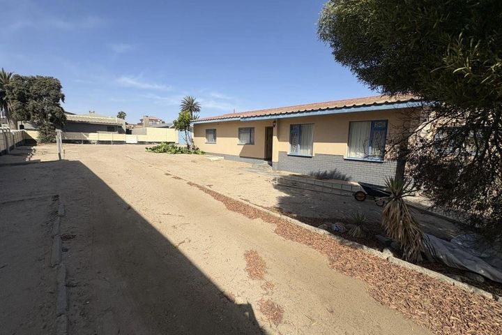 3 Bedroom House For Sale in Vineta, Swakopmund