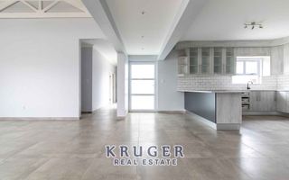 3 Bedroom House For Sale in Mile 4 Extension 1, Swakopmund