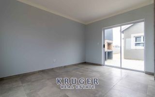 3 Bedroom House For Sale in Mile 4 Extension 1, Swakopmund