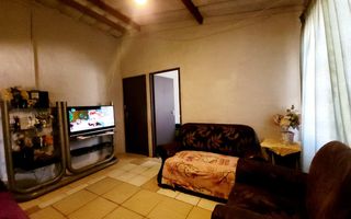 3 Bedroom House For Sale in Henties Bay Central, Henties Bay