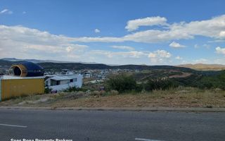 House For Sale in Kleine Kuppe, Windhoek