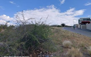 House For Sale in Kleine Kuppe, Windhoek