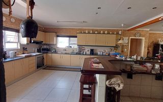 5 Bedroom House For Sale in Walvis Bay Central