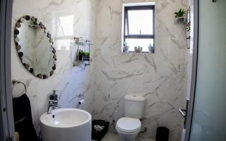 5 Bedroom House For Sale in Kleine Kuppe, Windhoek