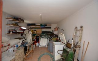 7 Bedroom House For Sale in Henties Bay Central, Henties Bay