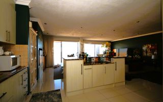 3 Bedroom House To Rent in Long Beach