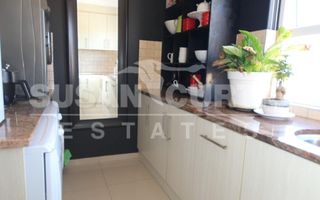 3 Bedroom House To Rent in Long Beach