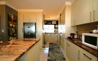 3 Bedroom House To Rent in Long Beach