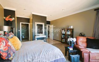 3 Bedroom House To Rent in Long Beach