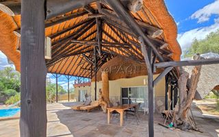 5 Bedroom Small Holding / Plot For Sale in Usakos