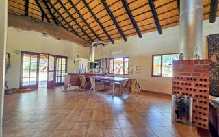 5 Bedroom Small Holding / Plot For Sale in Usakos