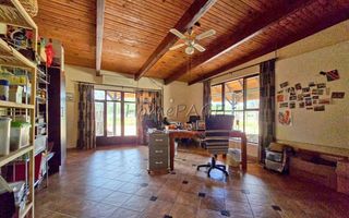 5 Bedroom Small Holding / Plot For Sale in Usakos