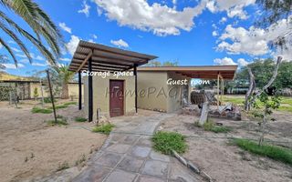 5 Bedroom Small Holding / Plot For Sale in Usakos