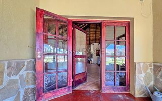 5 Bedroom Small Holding / Plot For Sale in Usakos