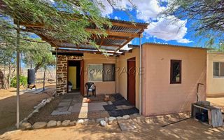 5 Bedroom Small Holding / Plot For Sale in Usakos