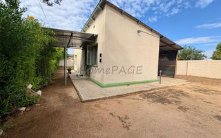5 Bedroom House For Sale in Otjiwarongo