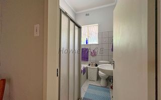 5 Bedroom House For Sale in Otjiwarongo